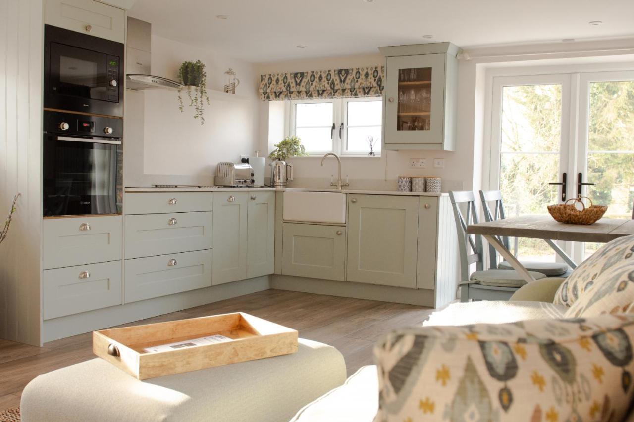 Finwood Green Farm Holiday Cottages-The Calf Shed And The Milk Parlour Henley-in-Arden Buitenkant foto