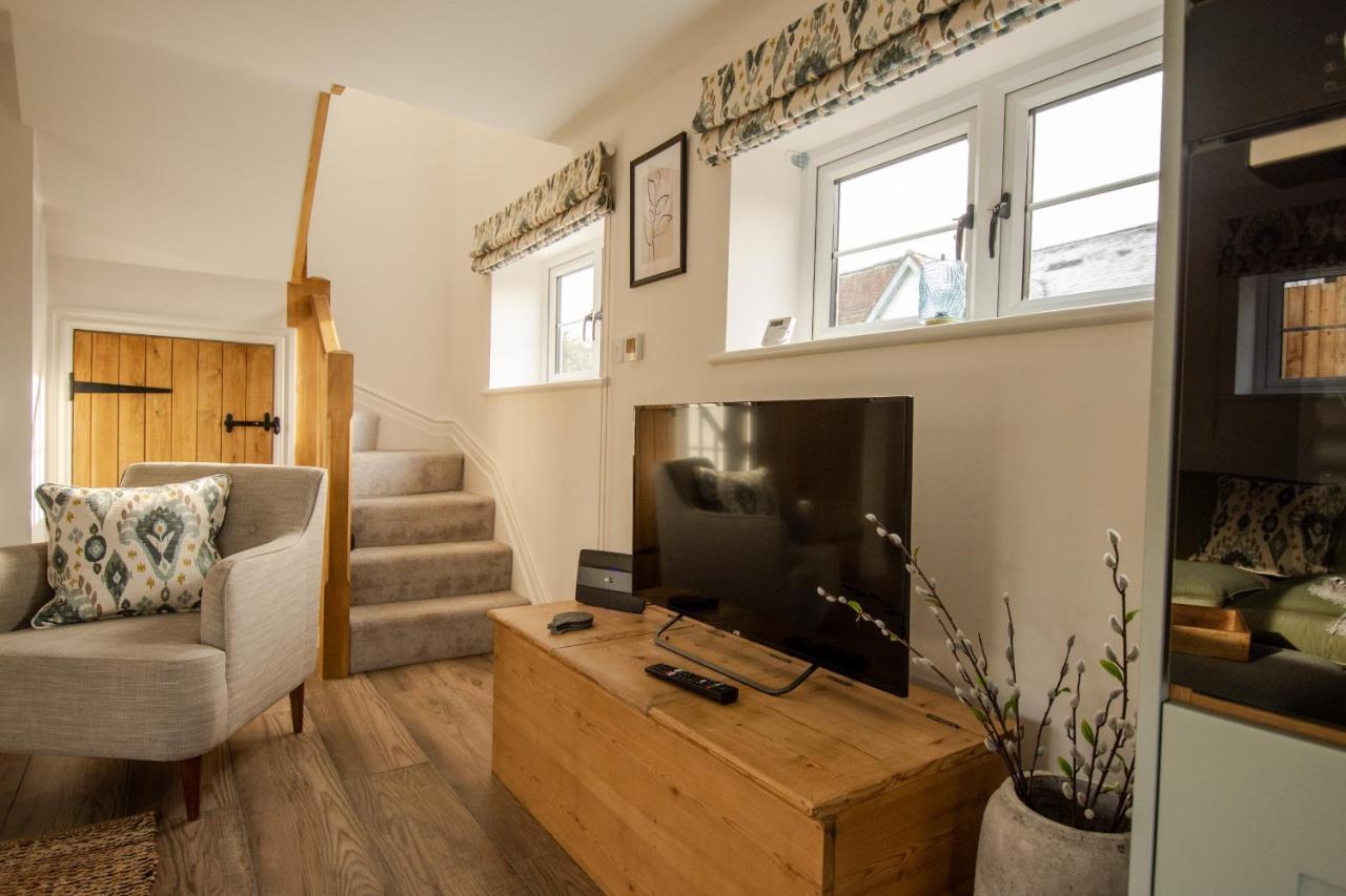 Finwood Green Farm Holiday Cottages-The Calf Shed And The Milk Parlour Henley-in-Arden Buitenkant foto