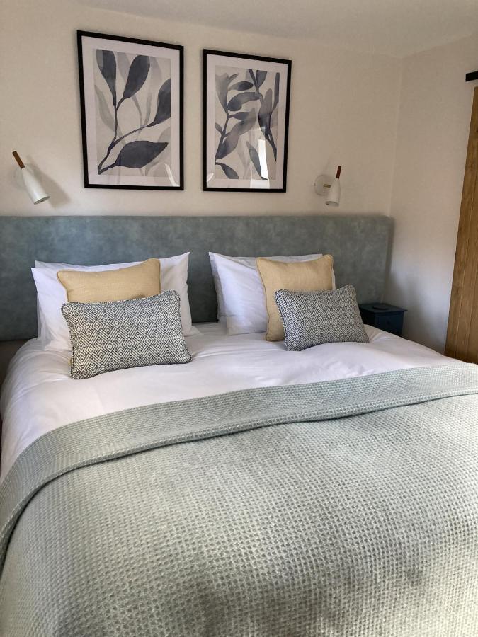 Finwood Green Farm Holiday Cottages-The Calf Shed And The Milk Parlour Henley-in-Arden Buitenkant foto