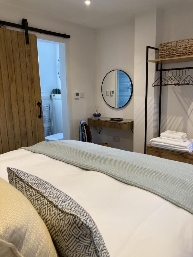 Finwood Green Farm Holiday Cottages-The Calf Shed And The Milk Parlour Henley-in-Arden Buitenkant foto