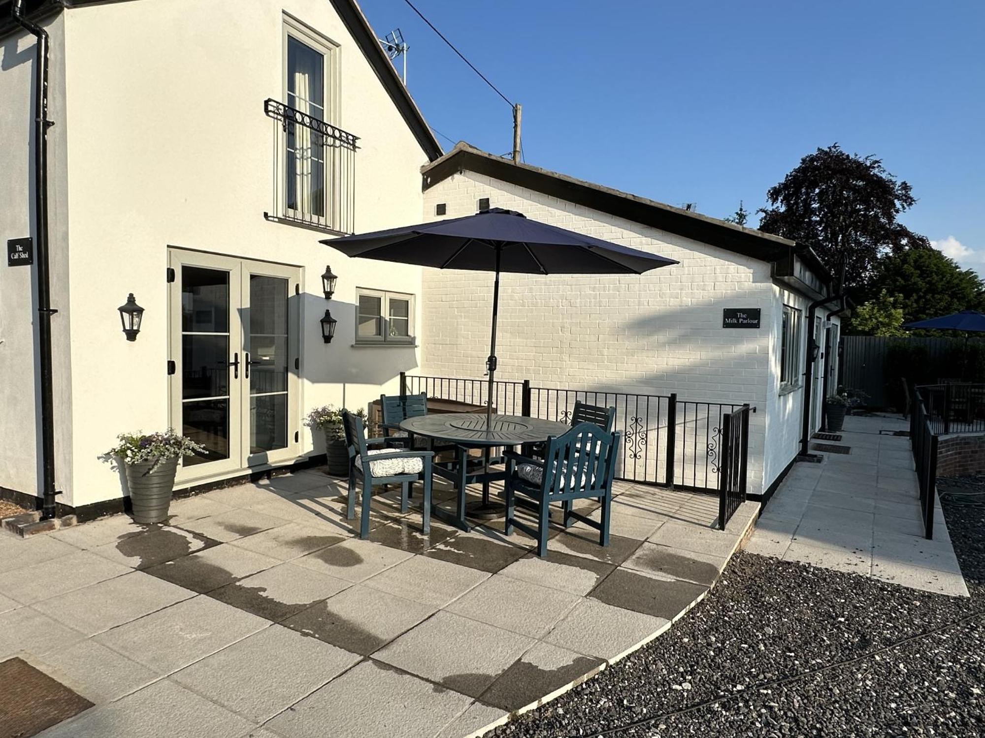 Finwood Green Farm Holiday Cottages-The Calf Shed And The Milk Parlour Henley-in-Arden Buitenkant foto